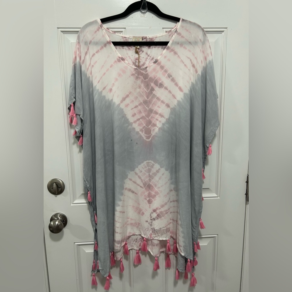 Surf Gypsy V-Shaped Tie Dye Cover Up